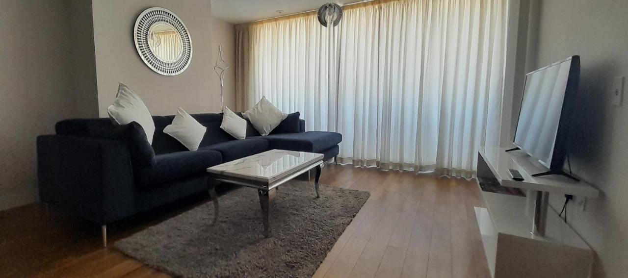 Stylish And Smart Two Double Bedroom Appartement Belfast
