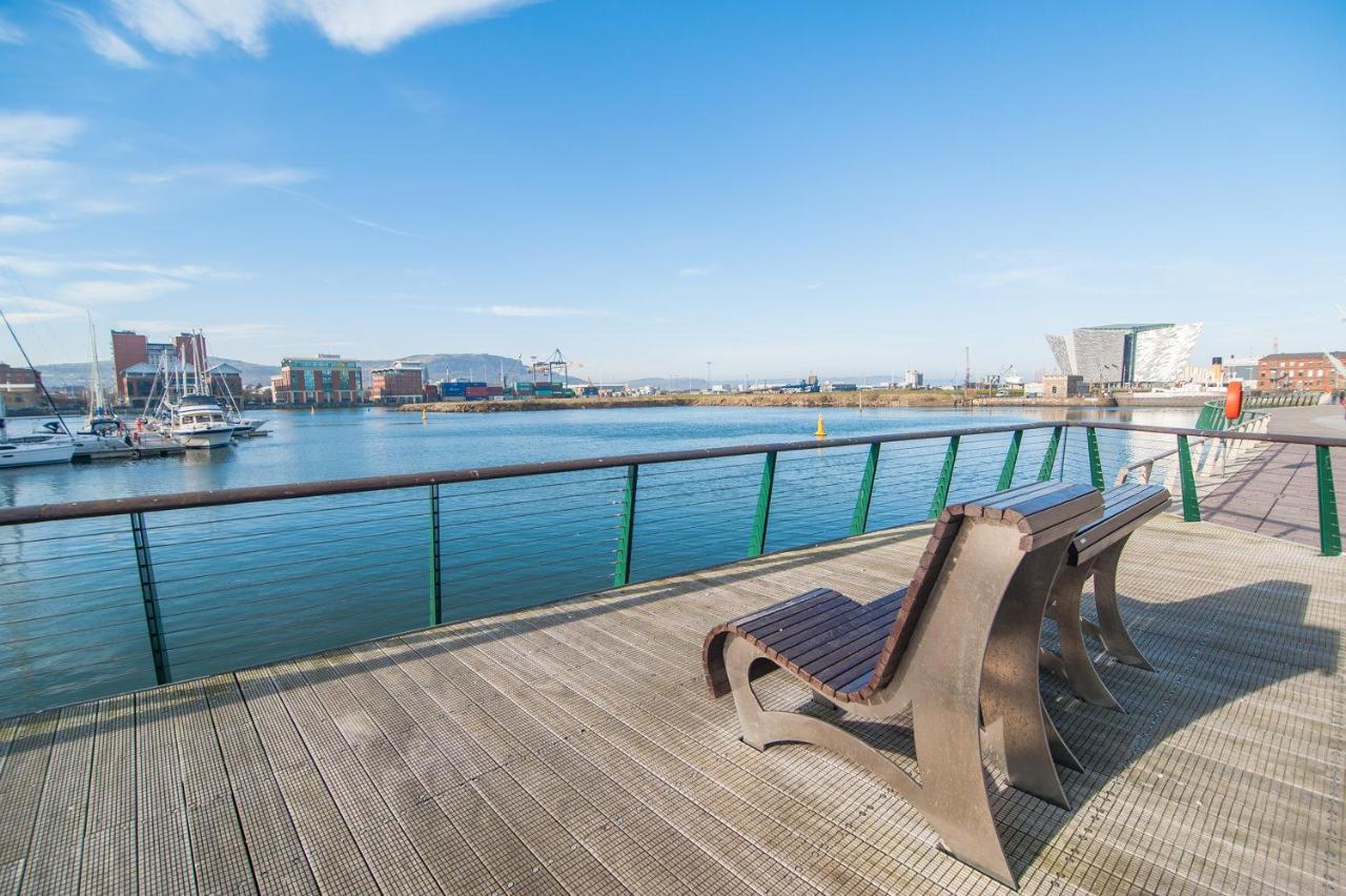 Stylish And Smart Two Double Bedroom Appartement *