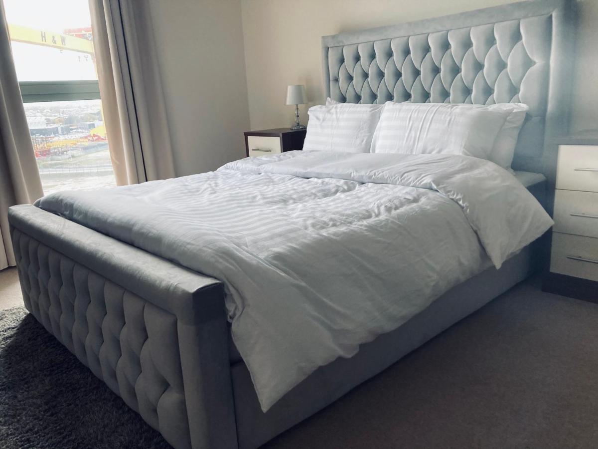 Stylish And Smart Two Double Bedroom Appartement *